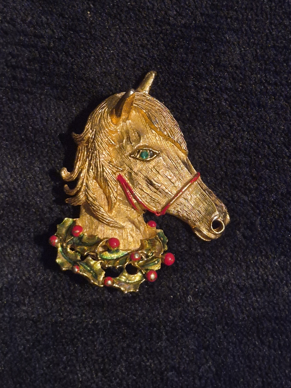 ​Vintage Signed Gerry’s Christmas Horse Wreath Brooch